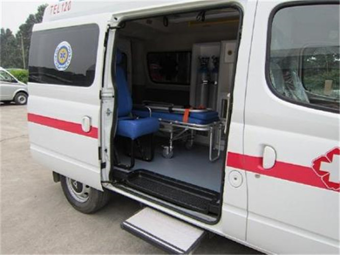 赣县救护车出租服务案例7